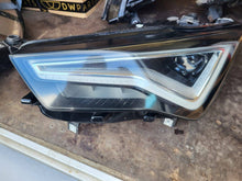Laden Sie das Bild in den Galerie-Viewer, Frontscheinwerfer Seat Ateca 576941031C FALSE Scheinwerfer Headlight SCH8411769684ik