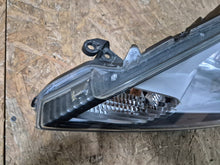 Load image into Gallery viewer, Frontscheinwerfer Honda Jazz III P9730 Links Scheinwerfer Headlight