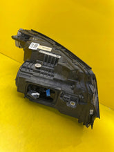 Laden Sie das Bild in den Galerie-Viewer, Frontscheinwerfer Mercedes-Benz Eqc A2939067500 LED Links Scheinwerfer Headlight SCH4434311631er