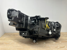 Laden Sie das Bild in den Galerie-Viewer, Frontscheinwerfer BMW X1 5A9A227-01 Full LED Links Scheinwerfer Headlight SCH9492021810zn