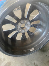 Load image into Gallery viewer, 1x Alufelge 19 Zoll 8.5" 5x114.3 52910J5250 Kia Stinger Rim Wheel FEL6170849042hu