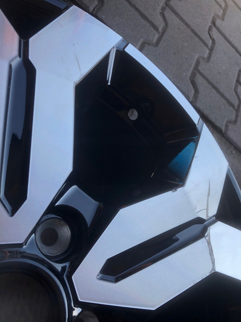 1x Alufelge 17 Zoll 6.5" 5x114.3 50ET Glanz Schwarz 403005180R Dacia Duster