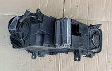 Laden Sie das Bild in den Galerie-Viewer, Frontscheinwerfer BMW X5 F15 7399121 LED Links Scheinwerfer Headlight SCH5857953436in