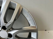 Laden Sie das Bild in den Galerie-Viewer, 1x Alufelge 18 Zoll A1564010200 Mercedes-Benz Gla Rim Wheel FEL3350694772nt