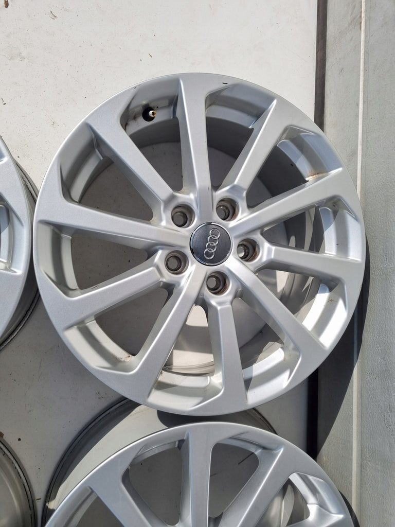 4x Alufelge 17 Zoll 7.5" 5x112 51ET Silber 8V0601025DM Audi A3 Rim Wheel FEL3482554278ym