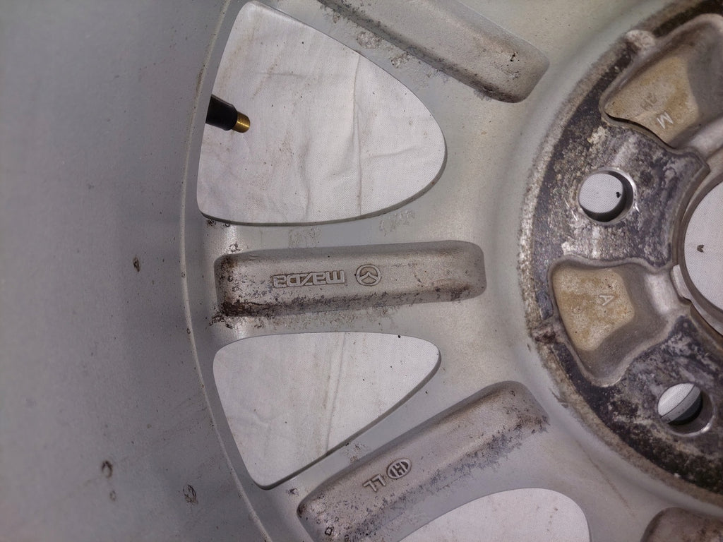 1x Alufelge 17 Zoll 7.5" 5x114.3 50ET Glanz Silber 9965077570 Mazda Vi Rim Wheel