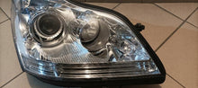 Load image into Gallery viewer, Frontscheinwerfer Mercedes-Benz W164 A1648203261 Rechts Scheinwerfer Headlight