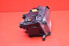 Load image into Gallery viewer, Frontscheinwerfer BMW E46 6910968 Xenon Rechts Scheinwerfer Headlight SCH9979000469wa