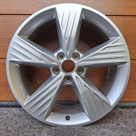 1x Alufelge 19 Zoll 8.0