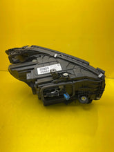 Laden Sie das Bild in den Galerie-Viewer, Frontscheinwerfer Mercedes-Benz W206 A2069062104 LED Links Headlight SCH5554853025jy