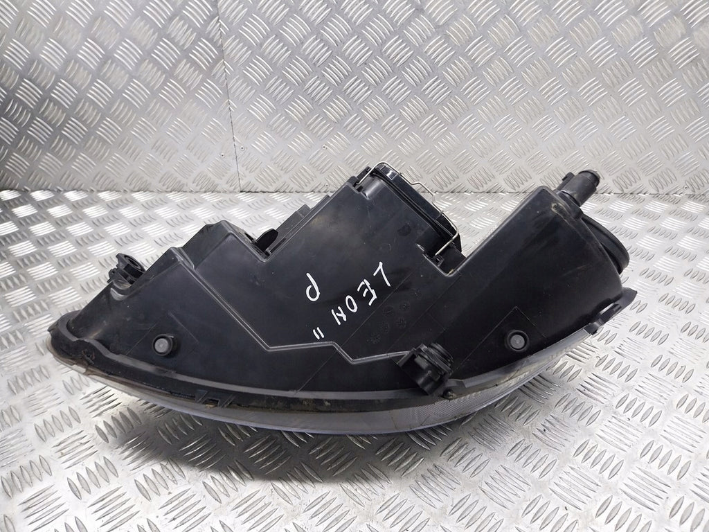 Frontscheinwerfer Seat Leon 08-445-1116R Rechts Scheinwerfer Headlight SCH8428787276jq