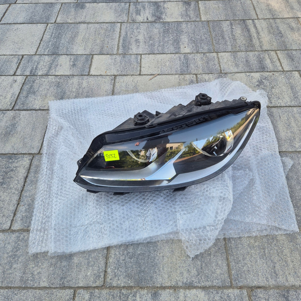 Frontscheinwerfer VW Touran 1T1941005H 030126820100 Links Scheinwerfer Headlight SCH8916844355ne