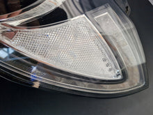 Laden Sie das Bild in den Galerie-Viewer, Frontscheinwerfer Jaguar Xf X250 CX23-13W030-E Links Scheinwerfer Headlight SCH2183383333yb