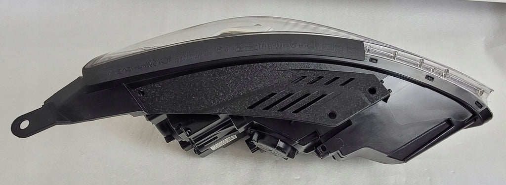 Frontscheinwerfer Hyundai I30 III 92101-G4510 Ein Stück (Rechts oder Links)