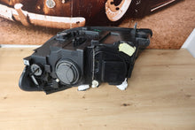 Load image into Gallery viewer, Frontscheinwerfer BMW X1 E84 890935515 Xenon Rechts Scheinwerfer Headlight SCH1113019758ba