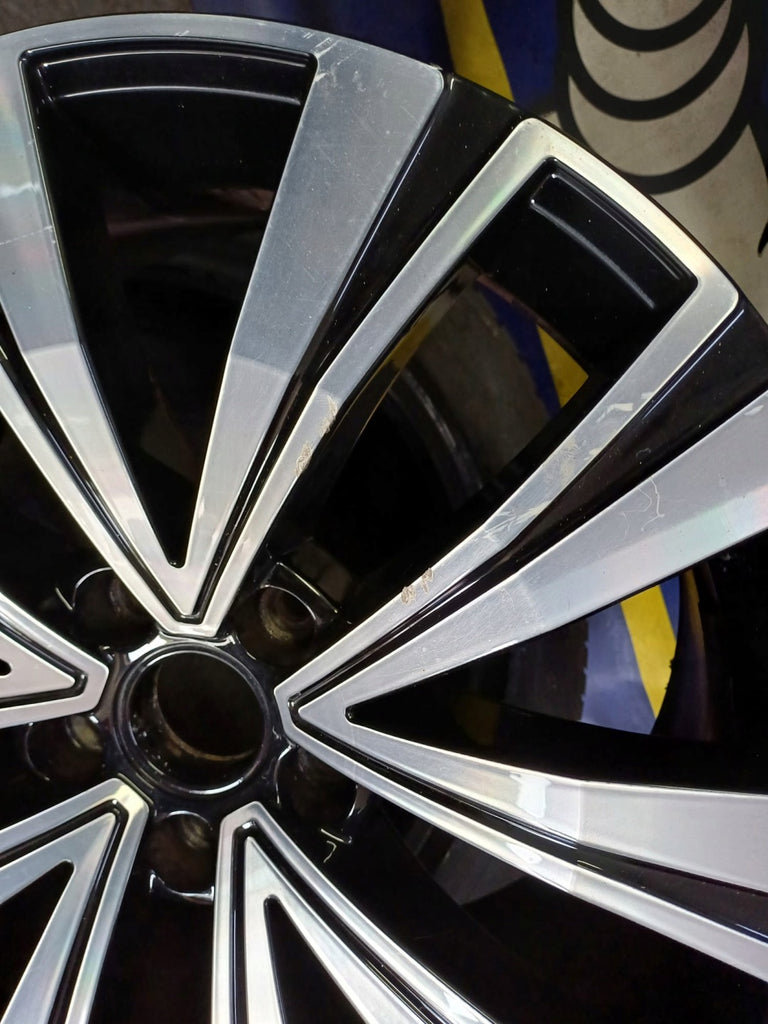 1x Alufelge 18 Zoll 8.0" 5x112 40ET Glanz Schwarz 3G8601025F VW Arteon Rim Wheel FEL6611039314tw