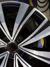Laden Sie das Bild in den Galerie-Viewer, 1x Alufelge 18 Zoll 8.0" 5x112 40ET Glanz Schwarz 3G8601025F VW Arteon Rim Wheel FEL6611039314tw