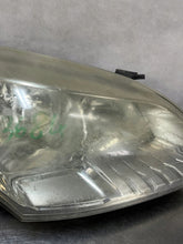Laden Sie das Bild in den Galerie-Viewer, Frontscheinwerfer Renault Megane III 260100017R Rechts Scheinwerfer Headlight SCH9243564142wp