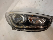 Laden Sie das Bild in den Galerie-Viewer, Frontscheinwerfer Hyundai Ix35 LED Ein Stück (Rechts oder Links) Headlight SCH7691633773eb