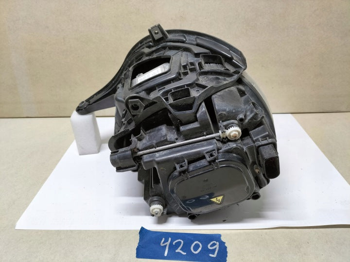 Frontscheinwerfer VW New Beetle Bi-Xenon Links Scheinwerfer Headlight SCH9126102301oy