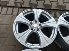Laden Sie das Bild in den Galerie-Viewer, 4x Alufelge 18 Zoll 8.0" 5x112 Glanz Silber A2534010800 Mercedes-Benz Vito FEL6332443496gp