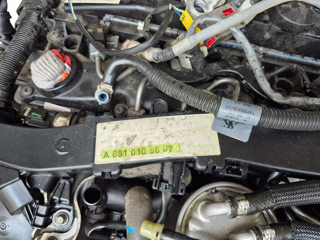 Motor Mercedes-Benz Sprinter OM651 2.2 CDI 180TKm Benzin Engine Komplett