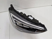 Laden Sie das Bild in den Galerie-Viewer, Frontscheinwerfer Opel Crossland X Full LED Rechts Scheinwerfer Headlight SCH8898149238wz
