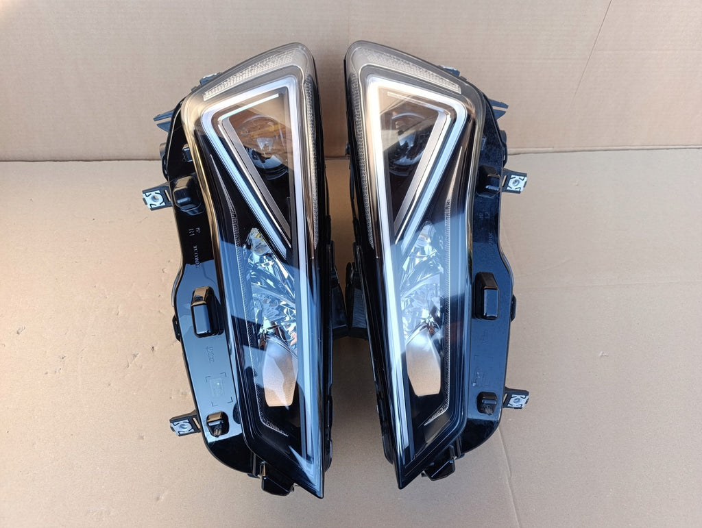 Frontscheinwerfer Seat Leon 5FB941008J 5FB941007G Full LED Ein Satz Headlight