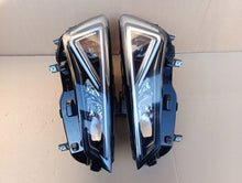 Laden Sie das Bild in den Galerie-Viewer, Frontscheinwerfer Seat Leon 5FB941008J 5FB941007G Full LED Ein Satz Headlight