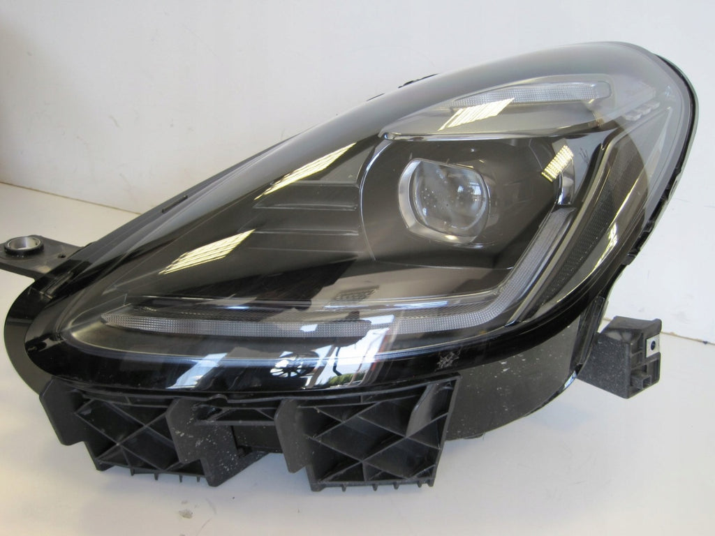 Frontscheinwerfer Maserati I 06703034810 Full LED Ein Stück (Rechts oder Links) SCH7966070996yy