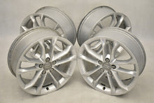 Load image into Gallery viewer, 4x Alufelge 18 Zoll 7.0&quot; 5x112 43ET Glanz Silber 8U0601025R Audi Q3 Rim Wheel