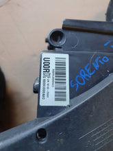 Load image into Gallery viewer, Frontscheinwerfer Kia Sorento III 92102-C5000 Rechts Scheinwerfer Headlight SCH3110398051gs