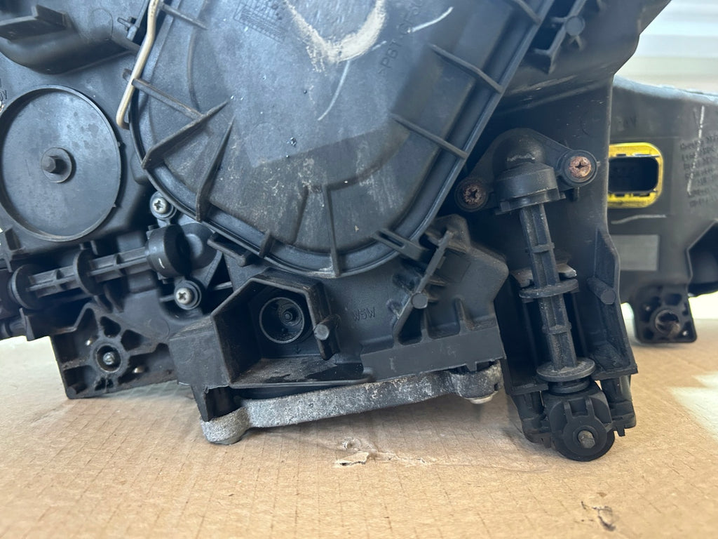 Frontscheinwerfer Mercedes-Benz A9608200639 Xenon Links Scheinwerfer Headlight SCH8219236536fg