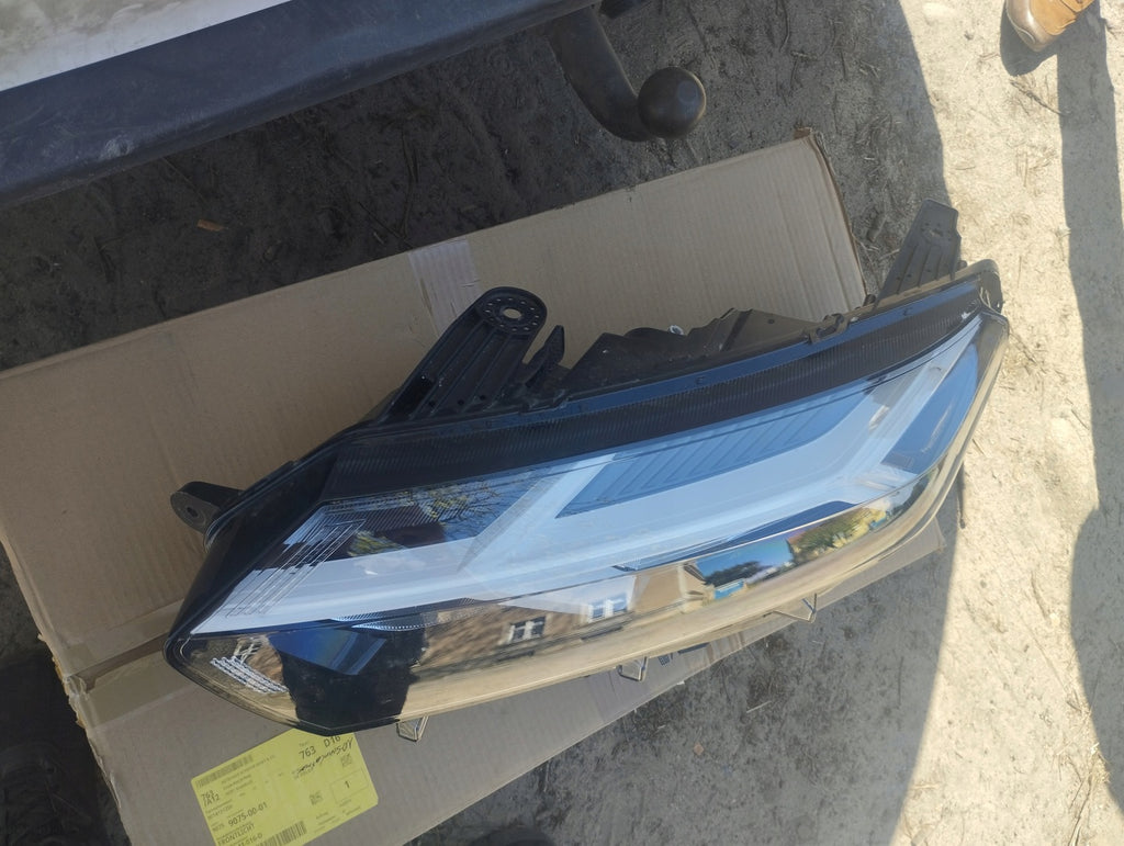 Frontscheinwerfer Dacia Sandero III Jogger 260601750R 260601217 LED Links SCH8089865772fj