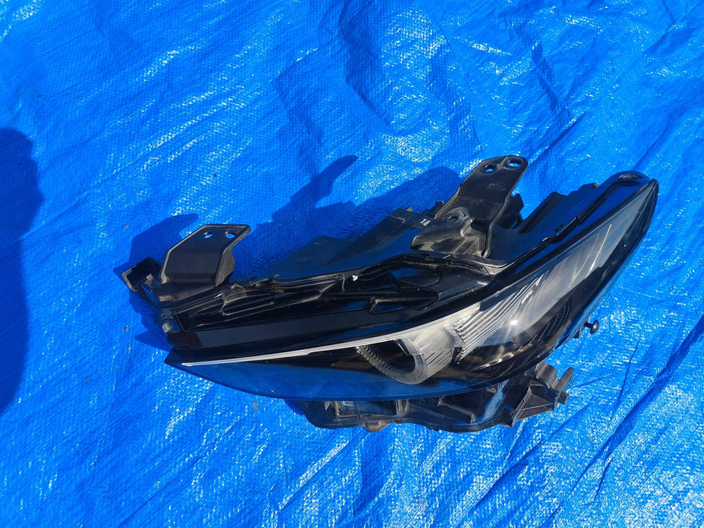 Frontscheinwerfer Mazda III BCJH-51040 LED Links Scheinwerfer Headlight