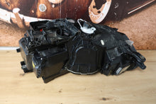 Load image into Gallery viewer, Frontscheinwerfer VW Golf VII Sportsvan 517941034B Xenon Rechts Headlight SCH8947076072uz