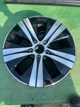 Load image into Gallery viewer, 1x Alufelge 17 Zoll 8.0" 5x112 49 5ET A2064014200 Mercedes-Benz W206 Rim Wheel FEL9456962753qt