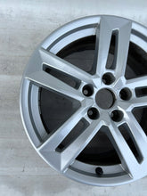Load image into Gallery viewer, 1x Alufelge 17 Zoll 7.0&quot; 5x112 42ET 8W0601025P Audi A5 A4 Rim Wheel