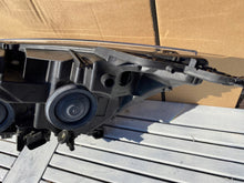 Laden Sie das Bild in den Galerie-Viewer, Frontscheinwerfer Ford Galaxy EM2B13W029GH Rechts Scheinwerfer Headlight SCH1854340091hh
