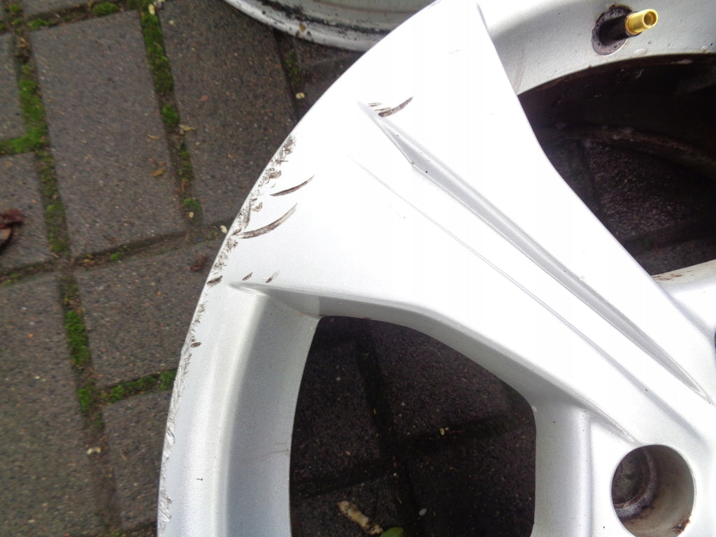 4x Alufelge 17 Zoll 7.0" 5x114.3 49ET 403000067 Renault Megane Iii Rim Wheel