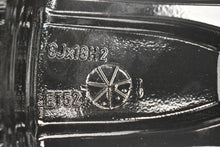 Laden Sie das Bild in den Galerie-Viewer, 4x Alufelge 18 Zoll 9.0&quot; 5x112 52ET Glanz Schwarz 8J0601025M Audi Rim Wheel