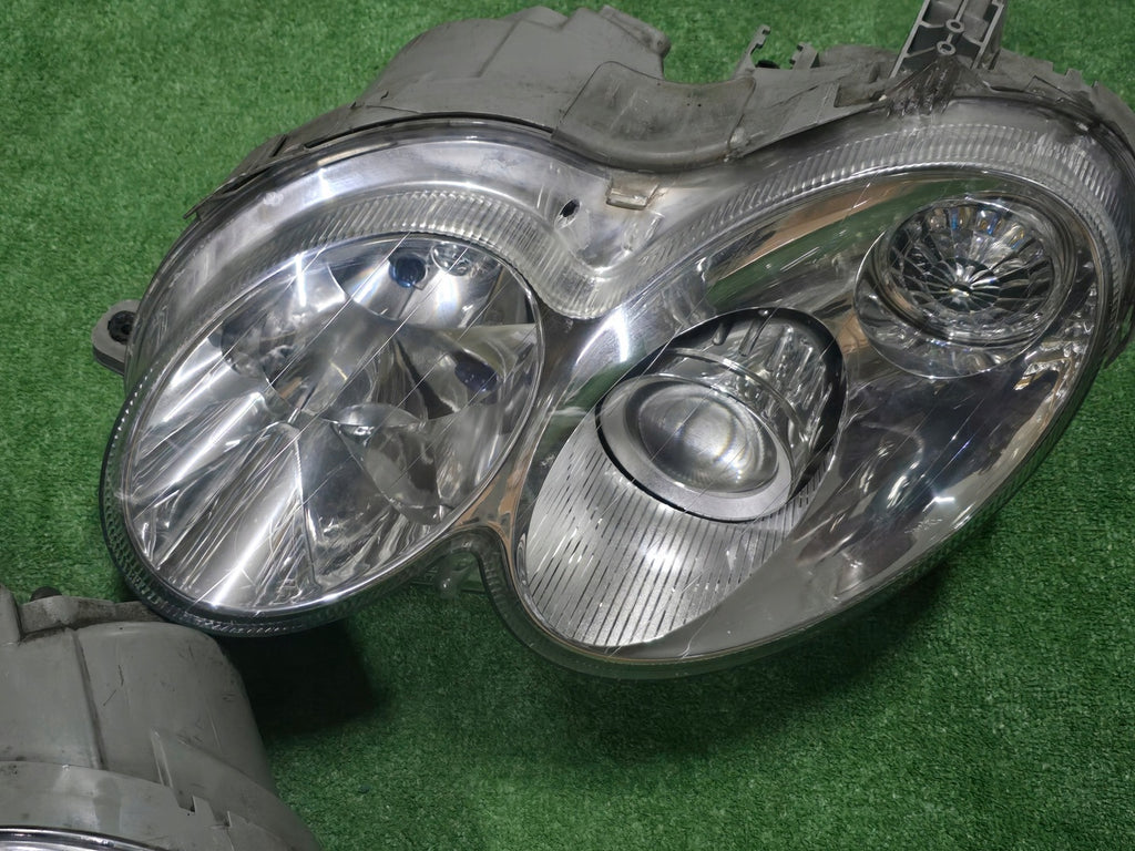 Frontscheinwerfer Mercedes-Benz Clk Xenon Ein Satz Scheinwerfer Headlight SCH1967089012uc