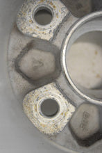 Load image into Gallery viewer, 1x Alufelge 17 Zoll 11.0" 5x130 51ET 99736214200 Porsche Carrera Rim Wheel FEL5568347202ge