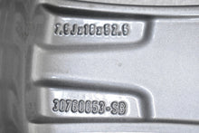 Laden Sie das Bild in den Galerie-Viewer, 1x Alufelge 18 Zoll 7.5" 5x108 52 5ET 31373099 30760053 Mg V40 C30 S40 Rim Wheel FEL5225849991gt