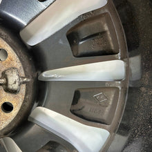 Laden Sie das Bild in den Galerie-Viewer, 1x Alufelge 19 Zoll 7.0&quot; 5x114.3 40ET Glanz Graphit 403009098 Mg Rim Wheel