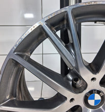 Load image into Gallery viewer, 1x Alufelge 17 Zoll 47ET Glanz Grau 7849122 BMW 1 F40 Rim Wheel FEL5464926038rr
