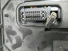 Laden Sie das Bild in den Galerie-Viewer, Frontscheinwerfer VW Touran 1T1941751A 0301253281 Xenon Rechts oder Links