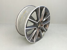 Laden Sie das Bild in den Galerie-Viewer, 1x Alufelge 17 Zoll 7.0&quot; 5x100 46ET 5JJ601025A Skoda Fabia Rapid Rim Wheel