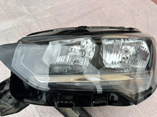 Load image into Gallery viewer, Frontscheinwerfer Opel Corsa F 39162648 Links Scheinwerfer Headlight