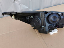 Laden Sie das Bild in den Galerie-Viewer, Frontscheinwerfer Ford Focus III F1EB-13W030-A-BAX LED Links Headlight SCH4993412775gl